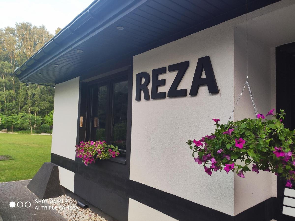 Вилла Reza Белхатув Экстерьер фото